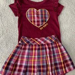 Girls T-shirt and skirt.